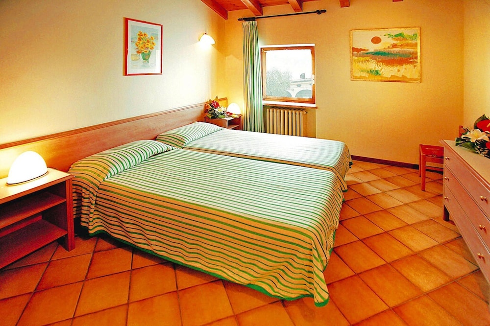 La Filanda Villaggio Albergo 10/50