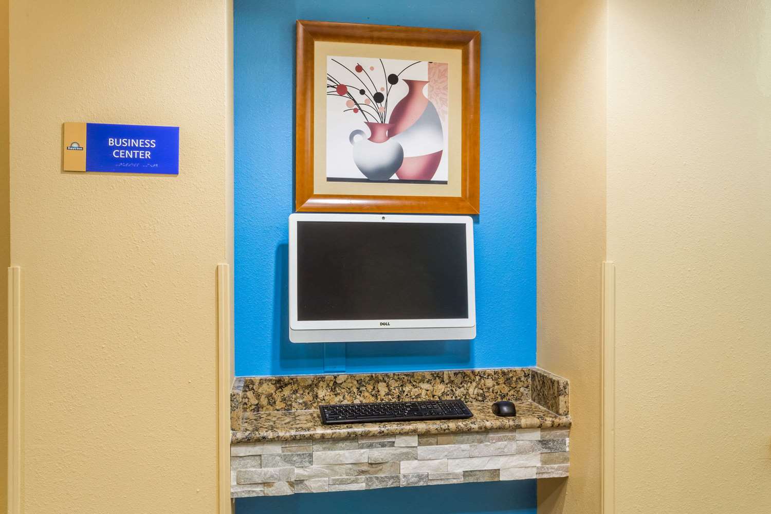 Days Inn by Wyndham Vernal 8/11