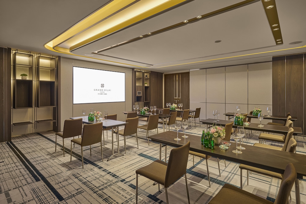 Grand Hilai Taipei 32/50
