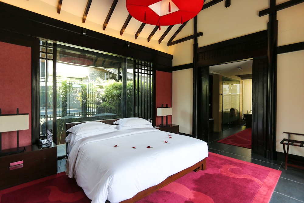 BANYAN TREE LIJIANG 16/50