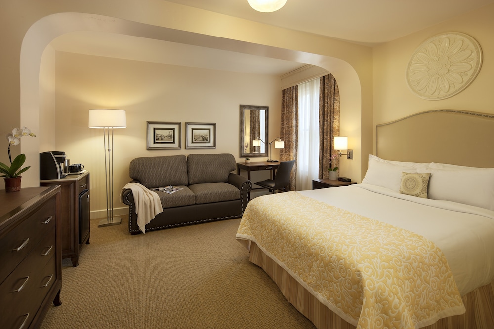 Hotel Santa Barbara 26/57