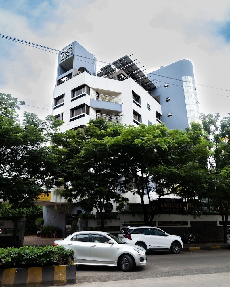 Hotel Ambience Excellency 42/45