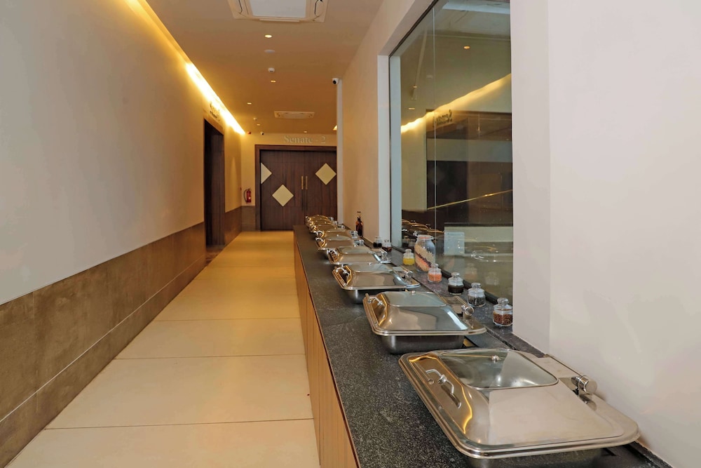Golden Tulip Candolim Goa 36/77