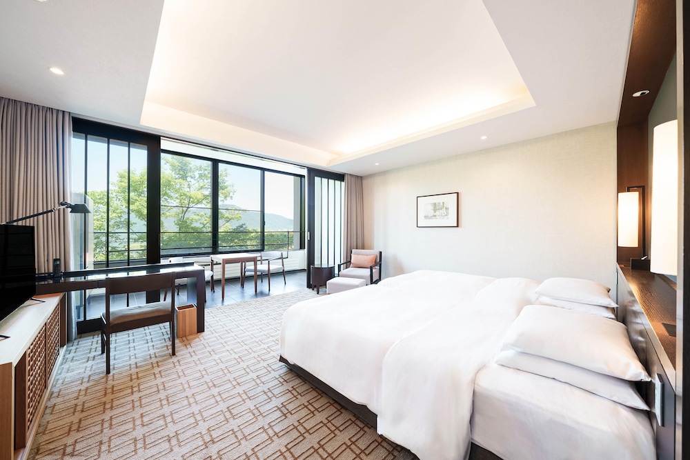 Hyatt Regency Hakone Resort and Spa 25/76
