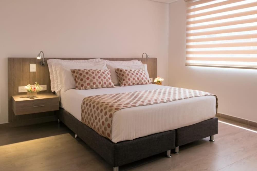 Hotel Lomas 10 11/68