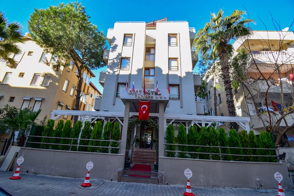 City Hotel Marmaris 40/48