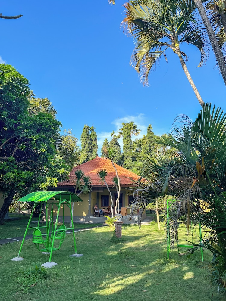 Suji Bungalow 44/66