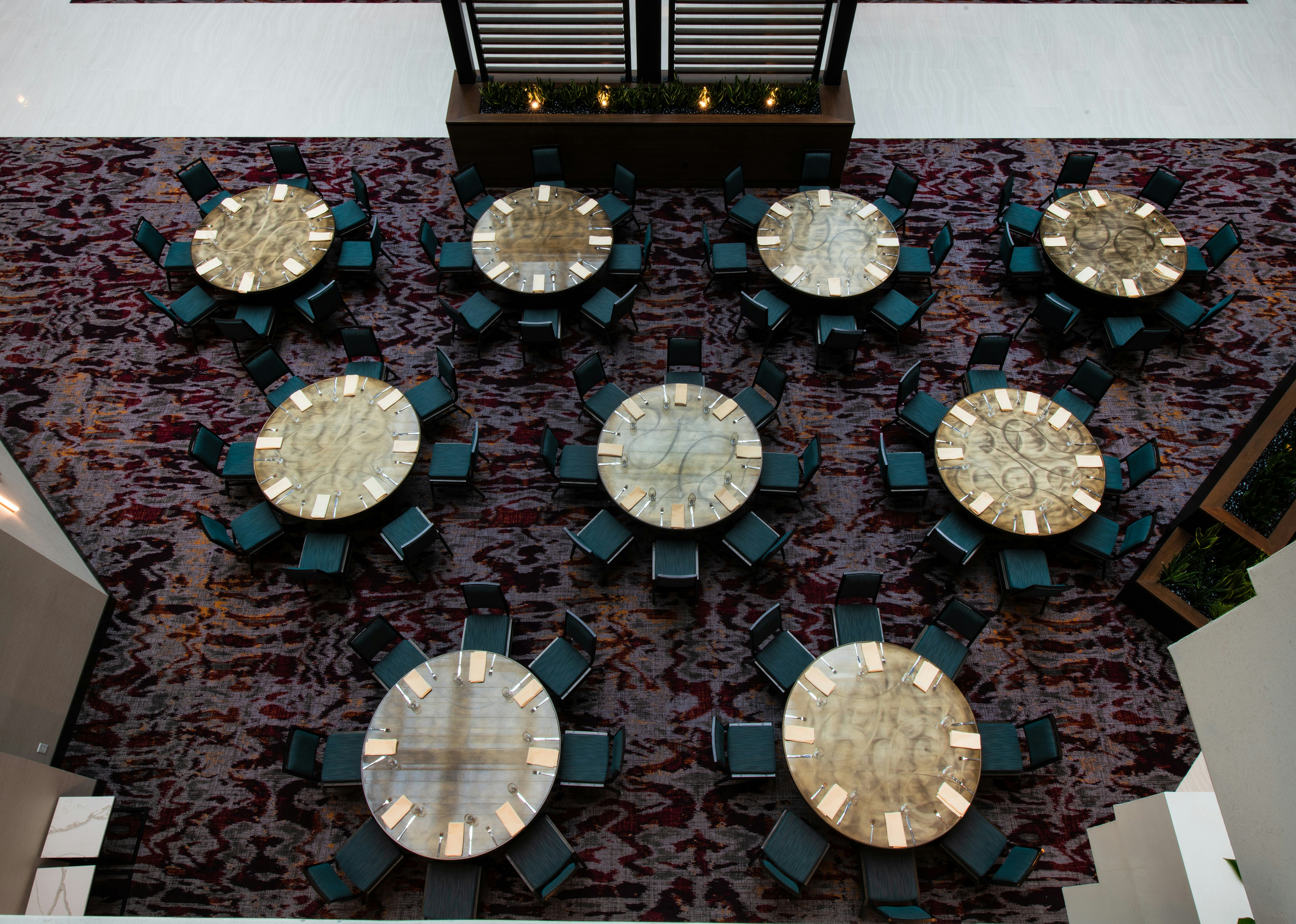 Embassy Suites Walnut Creek 55/81