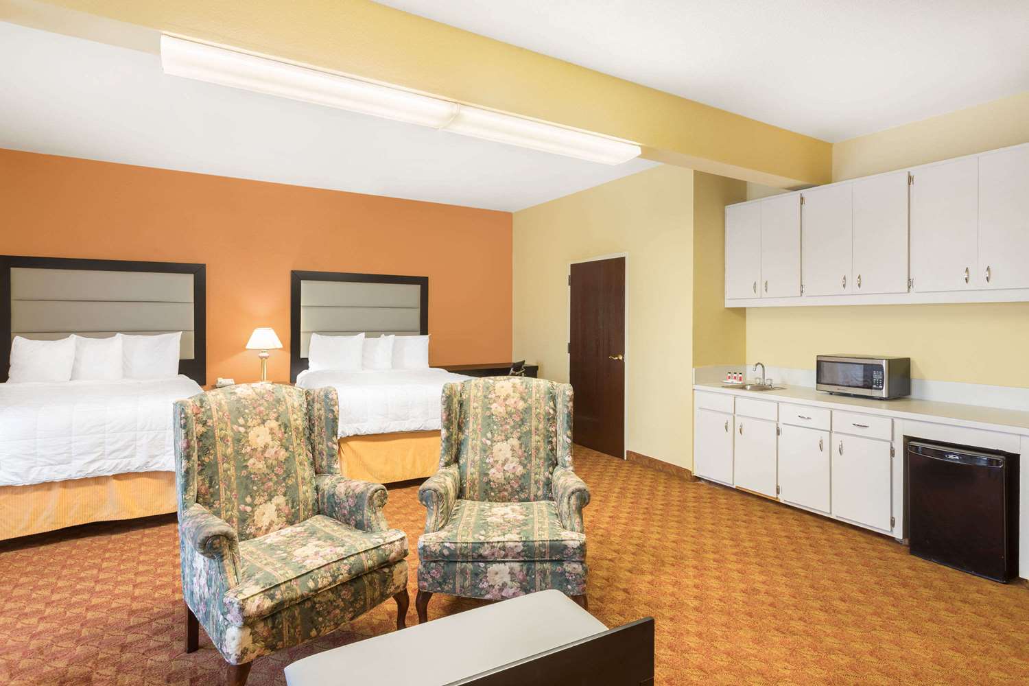 Baymont By Wyndham Fayetteville 15/29
