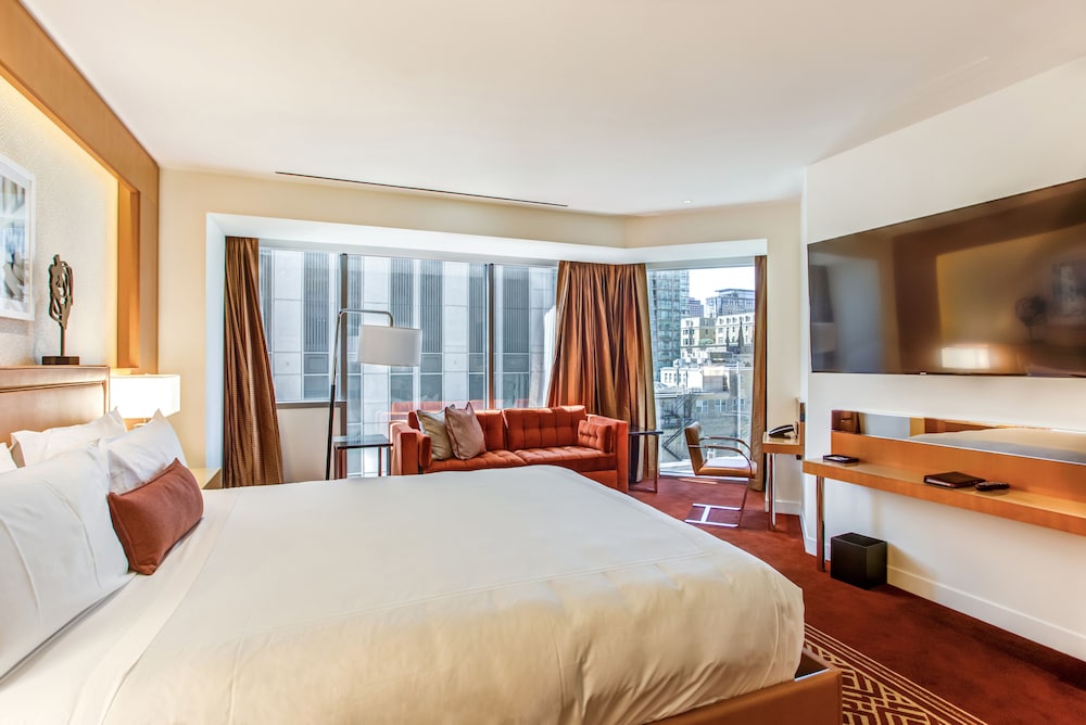 Residence Inn Chicago Downtown Magnificent Mile 7/50