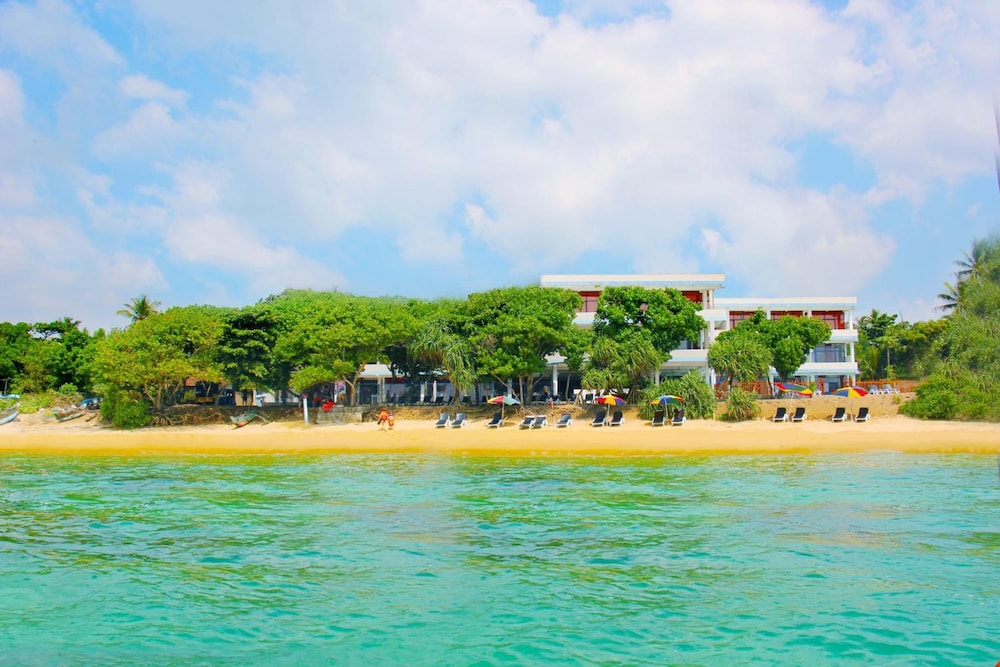 Paradise Beach Resort 42/50