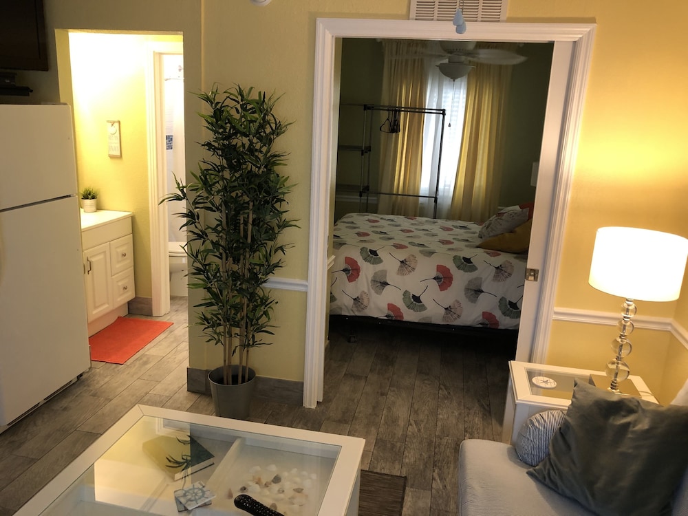 My Sarasota Getaway 42/44