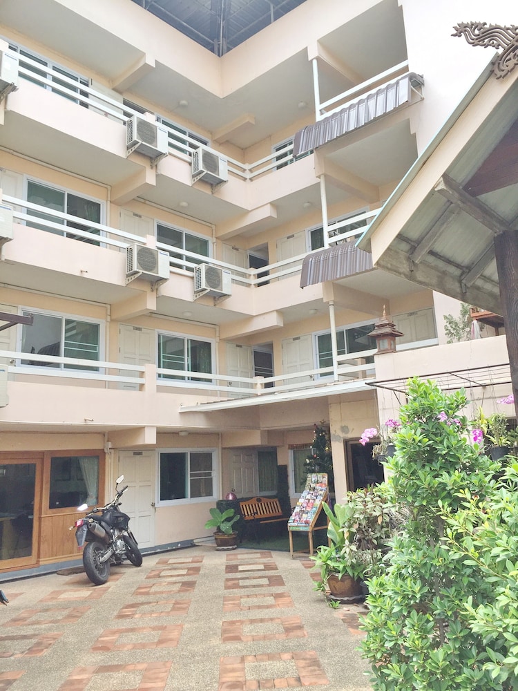 Jang Sripoom House 6/44