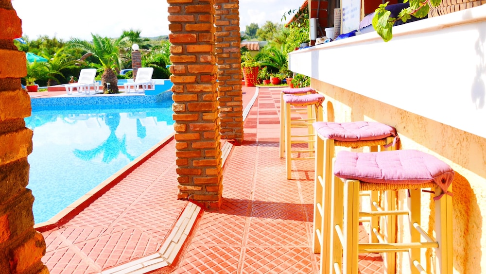 Stavros Villas and Apartments 2/46