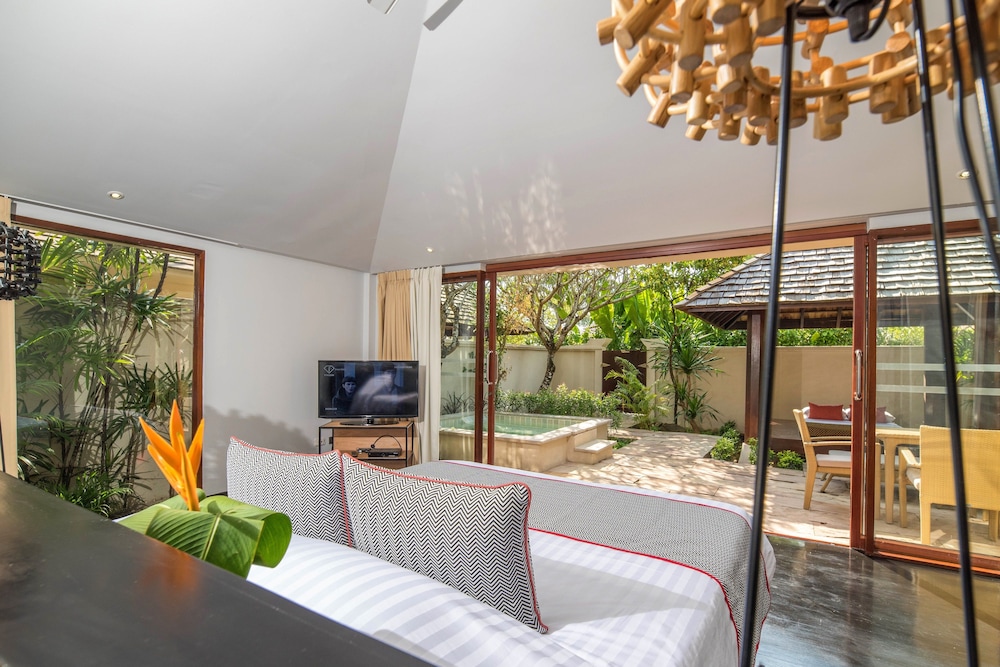 The Sunset Beach Resort Spa Taling Ngam 22/50