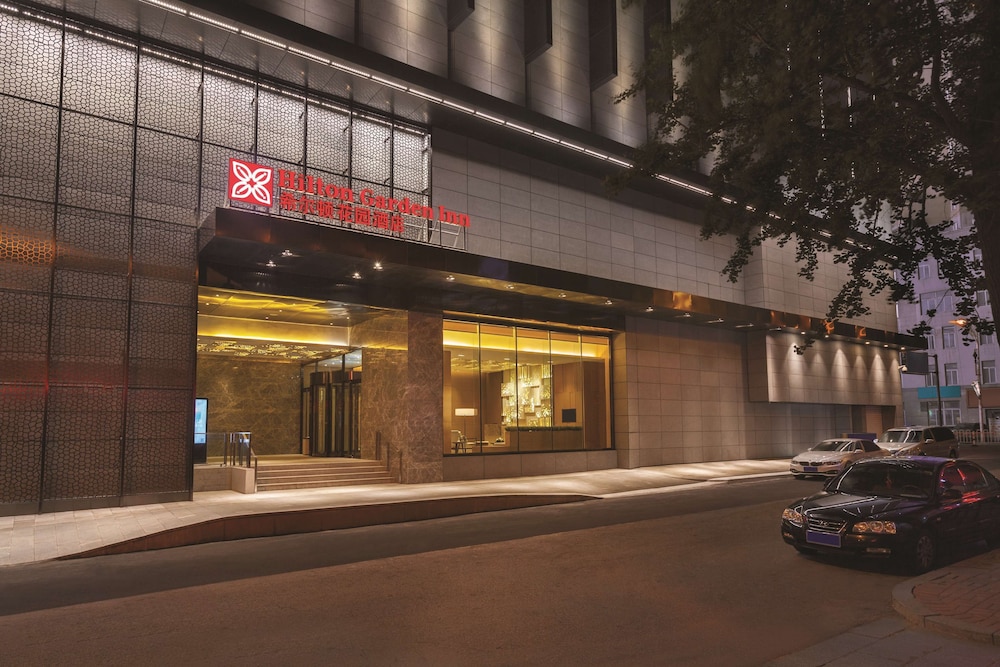 Hilton Garden Inn Dandong in DANDONG