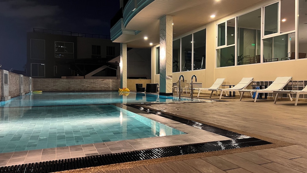 Bangkok Patio 26/51