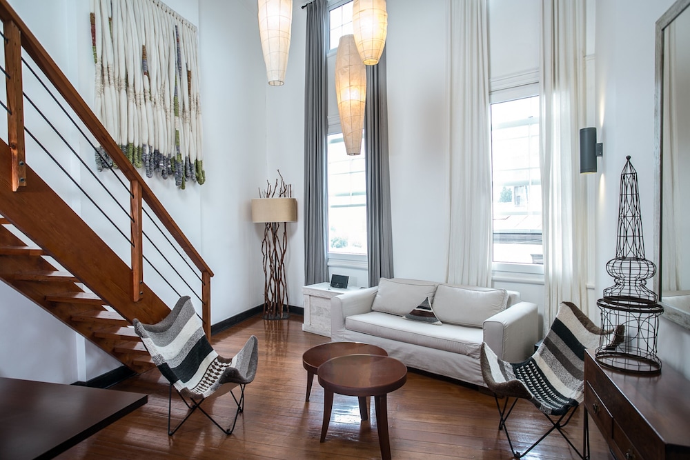 Casa Galos Hotel Lofts 55/71