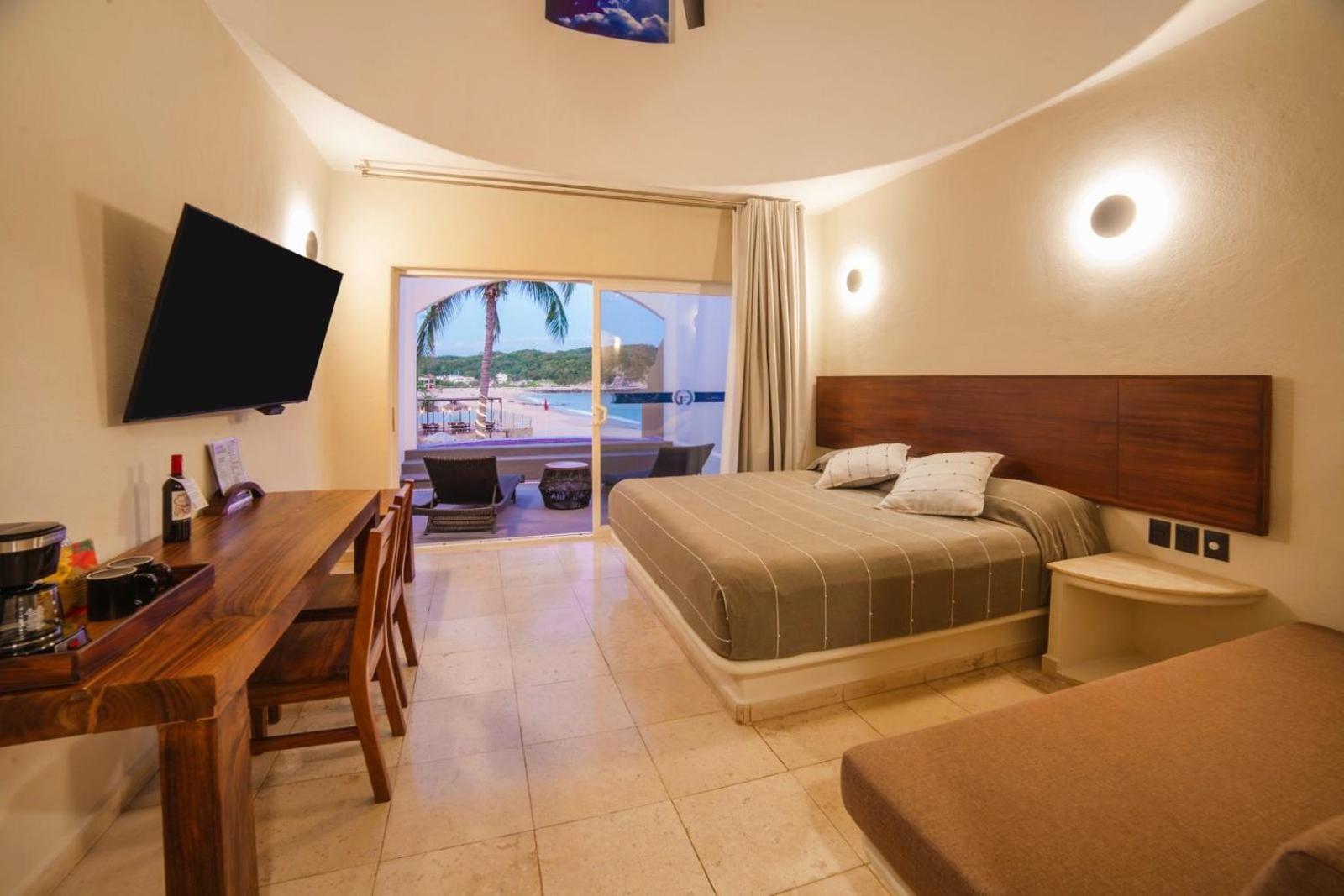 غرفة ديلوكس بسرير كينج بمسبح خاص، Quinta Bella Huatulco 2/7