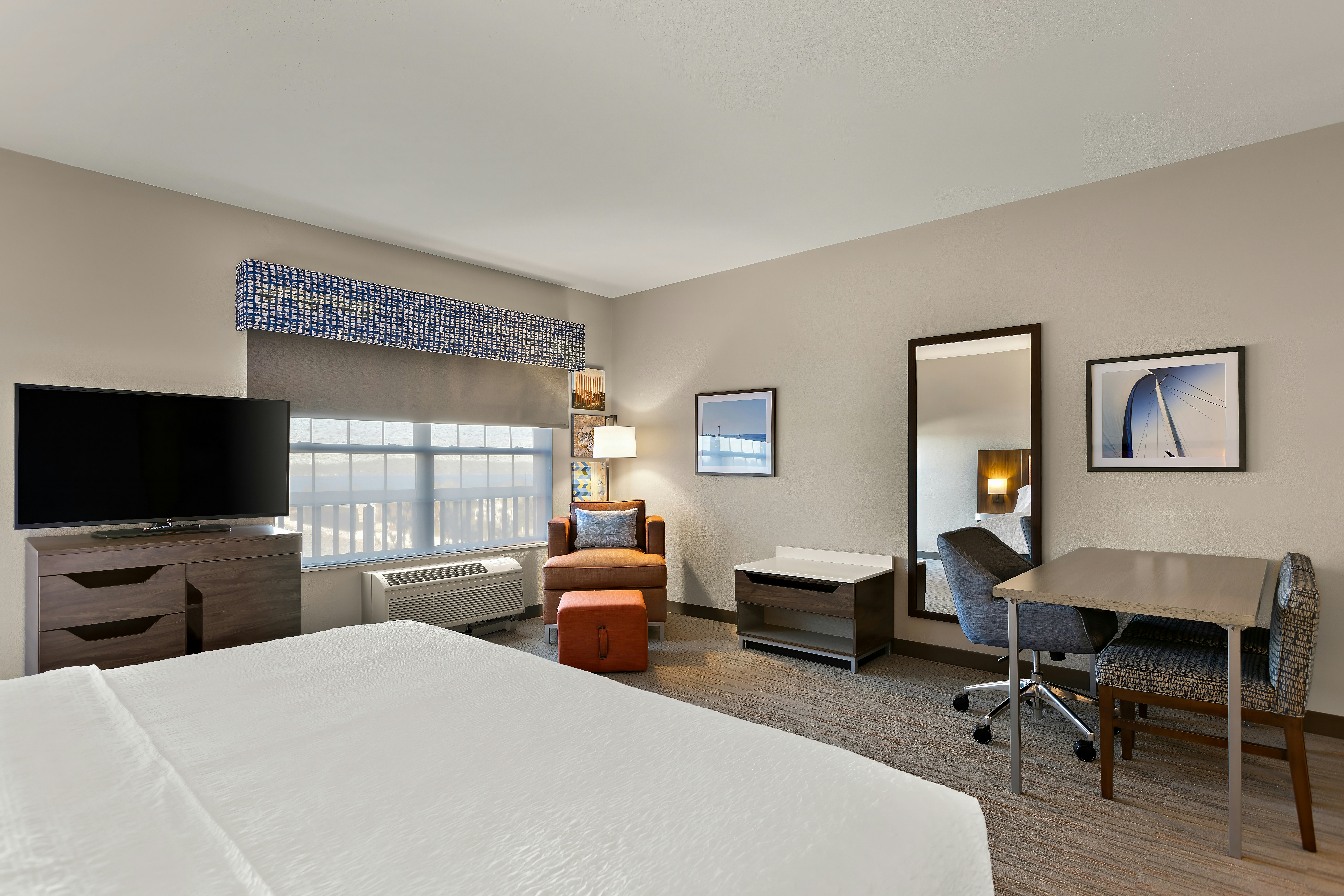 Hampton Inn & Suites by Hilton Petoskey 28/75