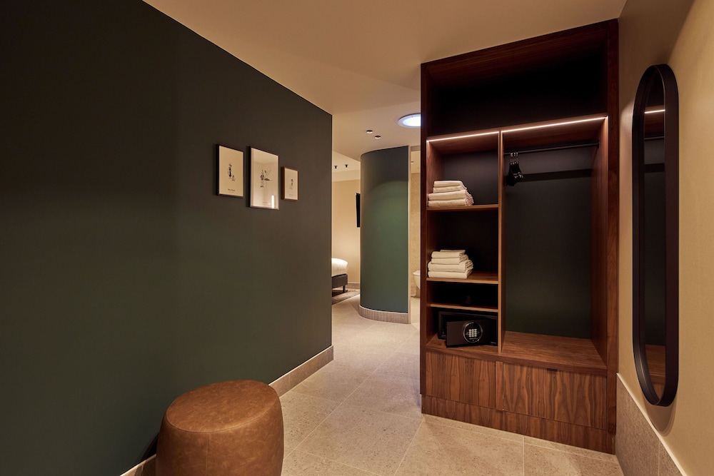 Met Hotel Amsterdam 12/43
