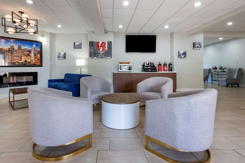Comfort Inn Philadelphia International Airport West 9/44