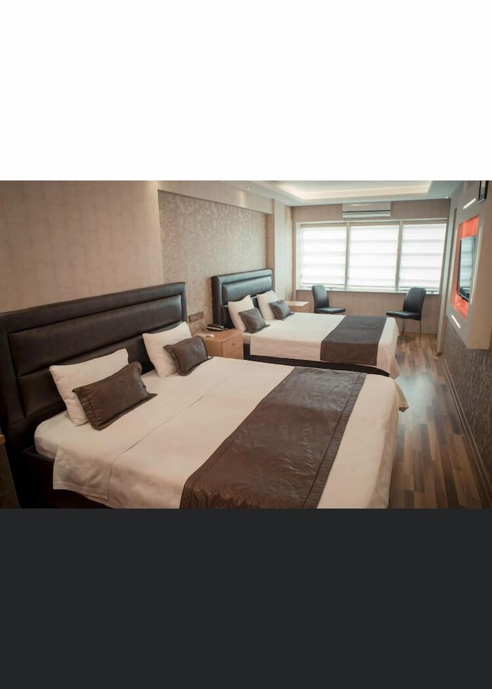 COMFORT, DOUBLE BED