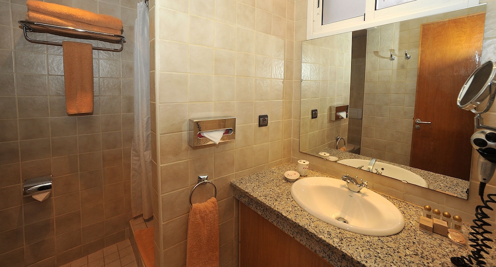 Casablanca Appart Hotel 56/60