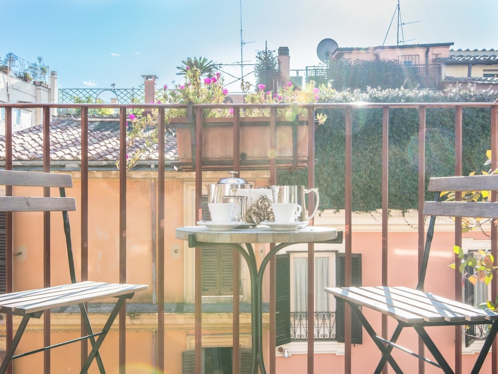 RSH Luxury Spanish Steps Terrace 30/50