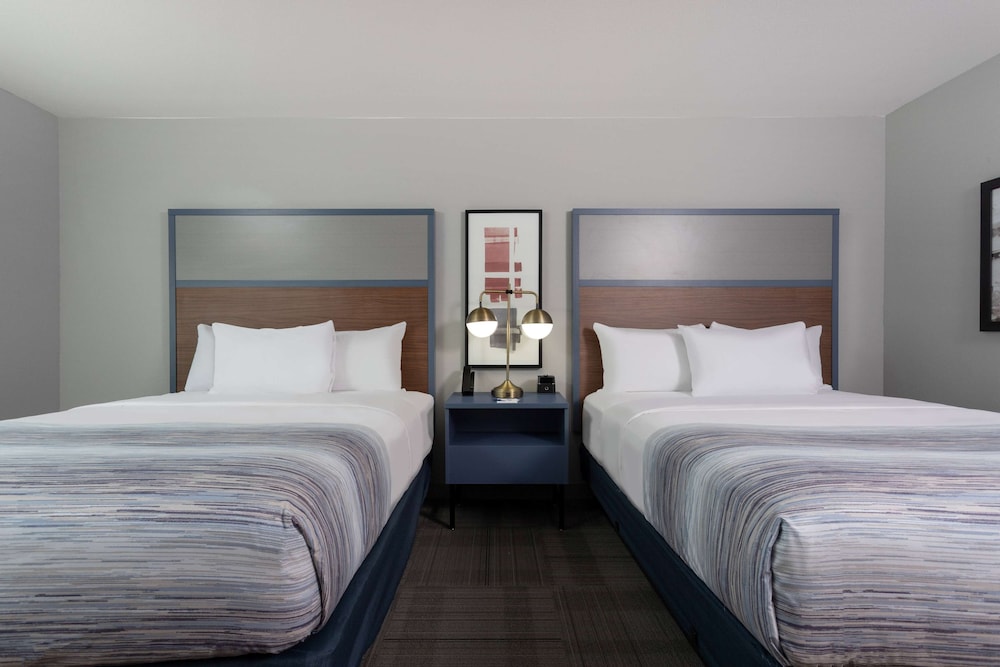 AmericInn by Wyndham San Angelo 10/28