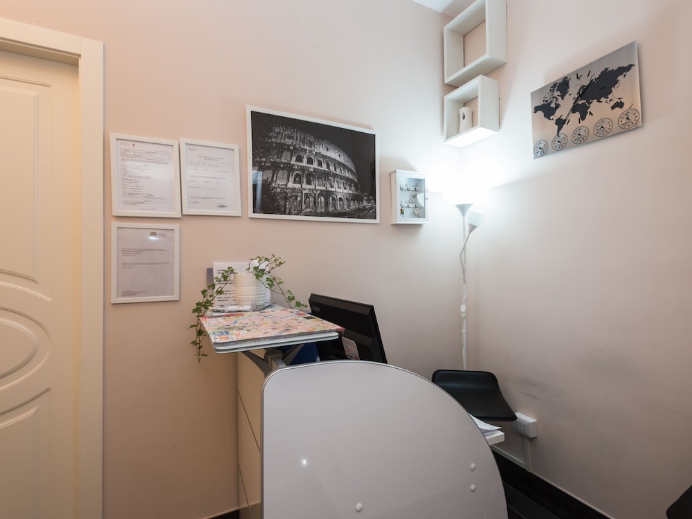 Arch Rome Suites 56/75