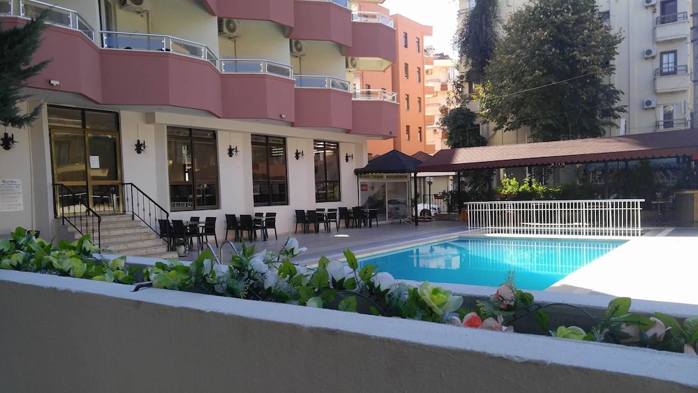 Yaman Life Hotel 3/50
