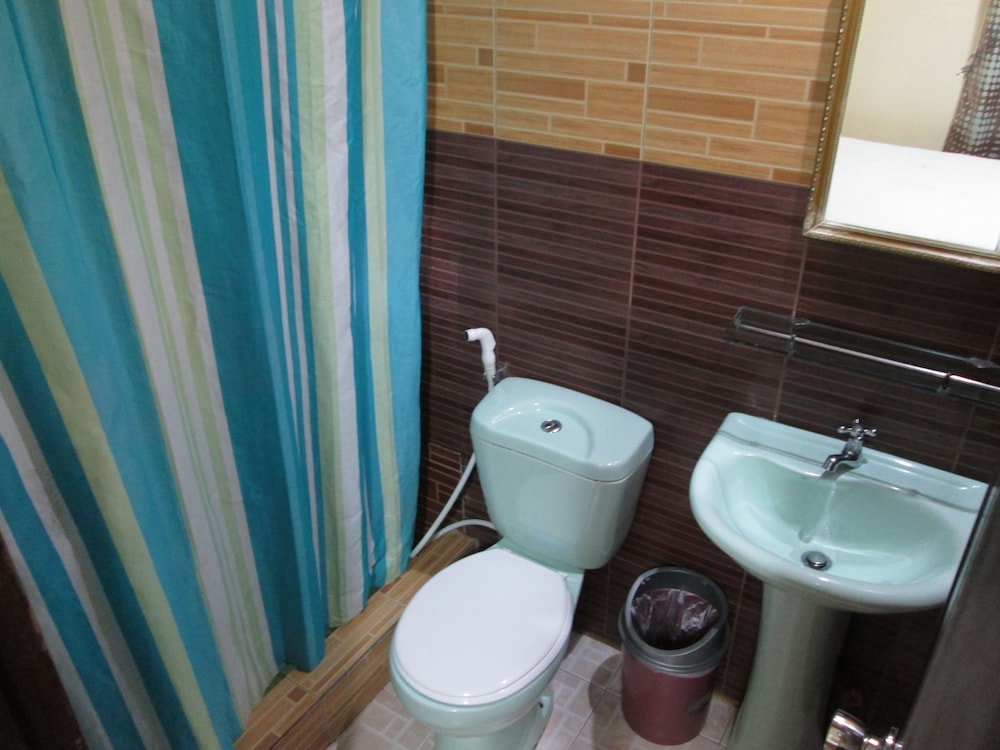 LA BELLA CASA DE BORACAY 36/57