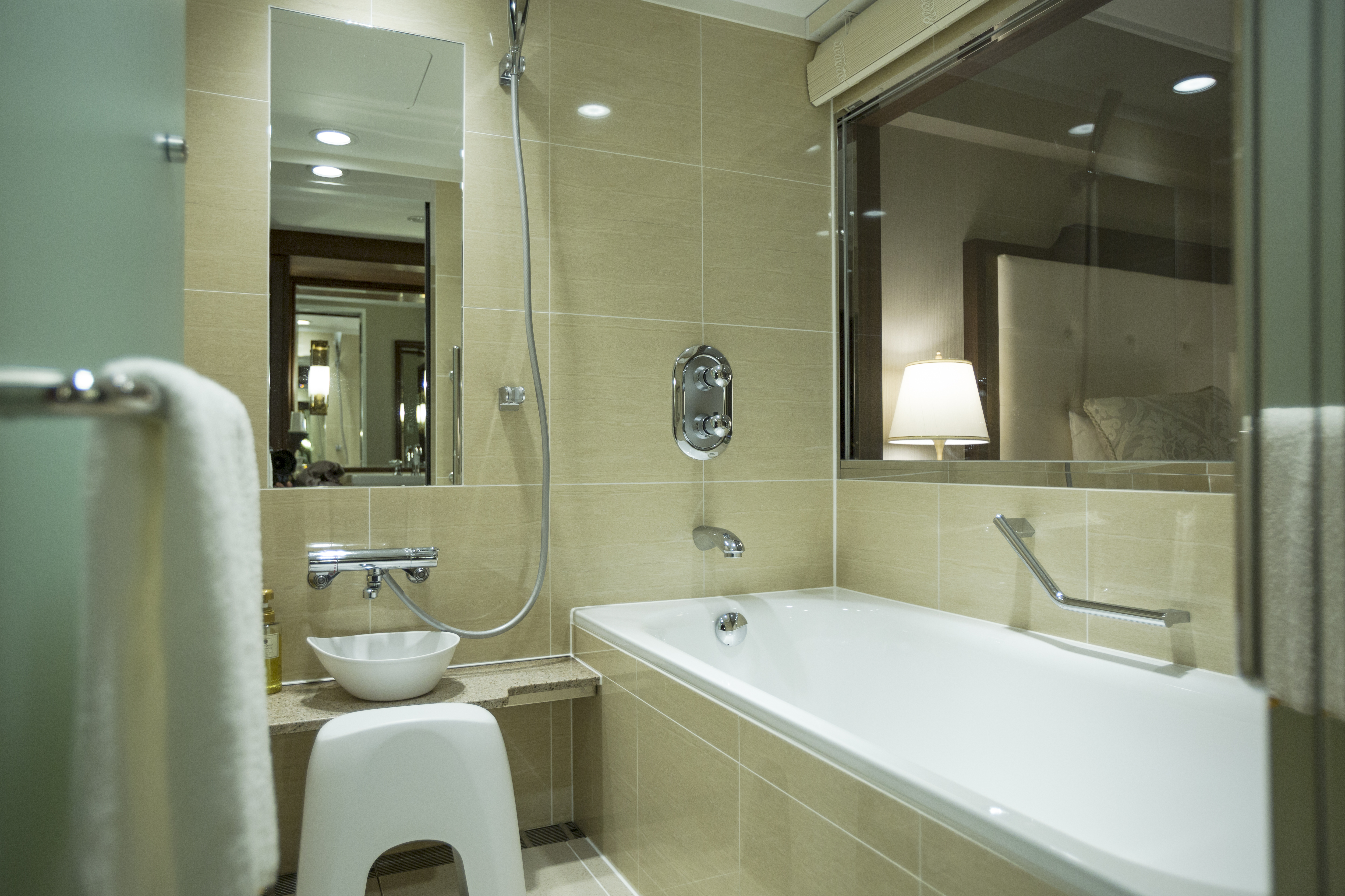 غرفة غراند كومفورت سوبيريور بسرير مزدوج، Kyoto Century Hotel 2/2