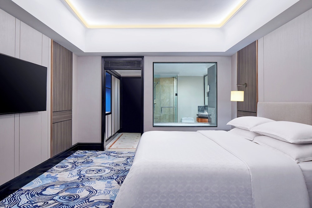 Premium, King Bed, Smoking