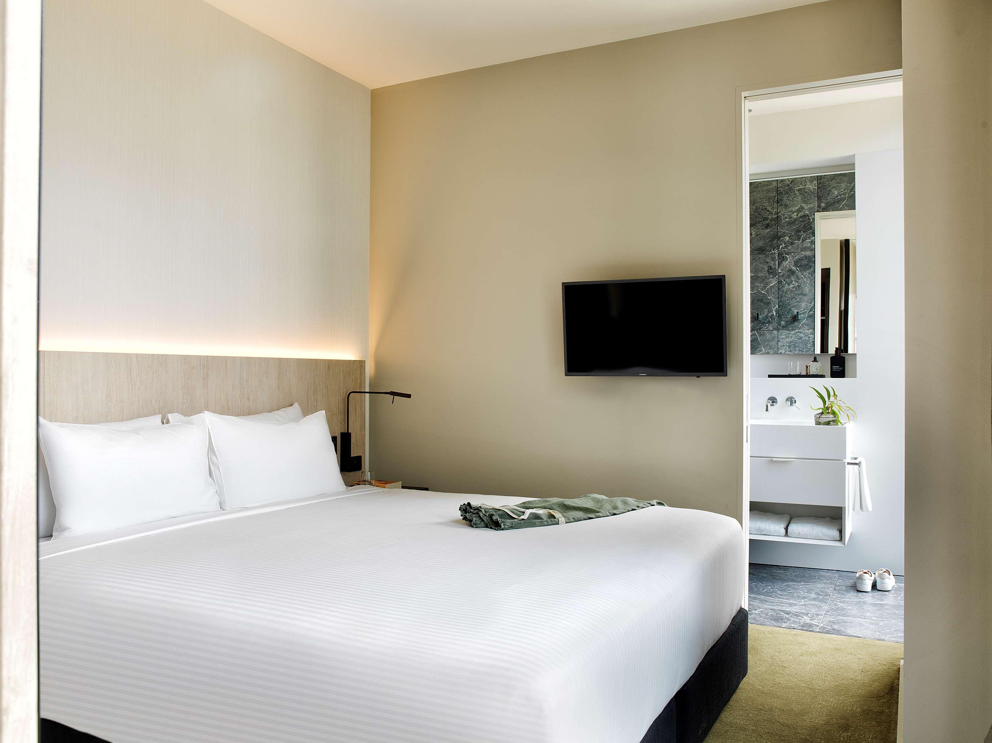 1 Bedroom, Apartment