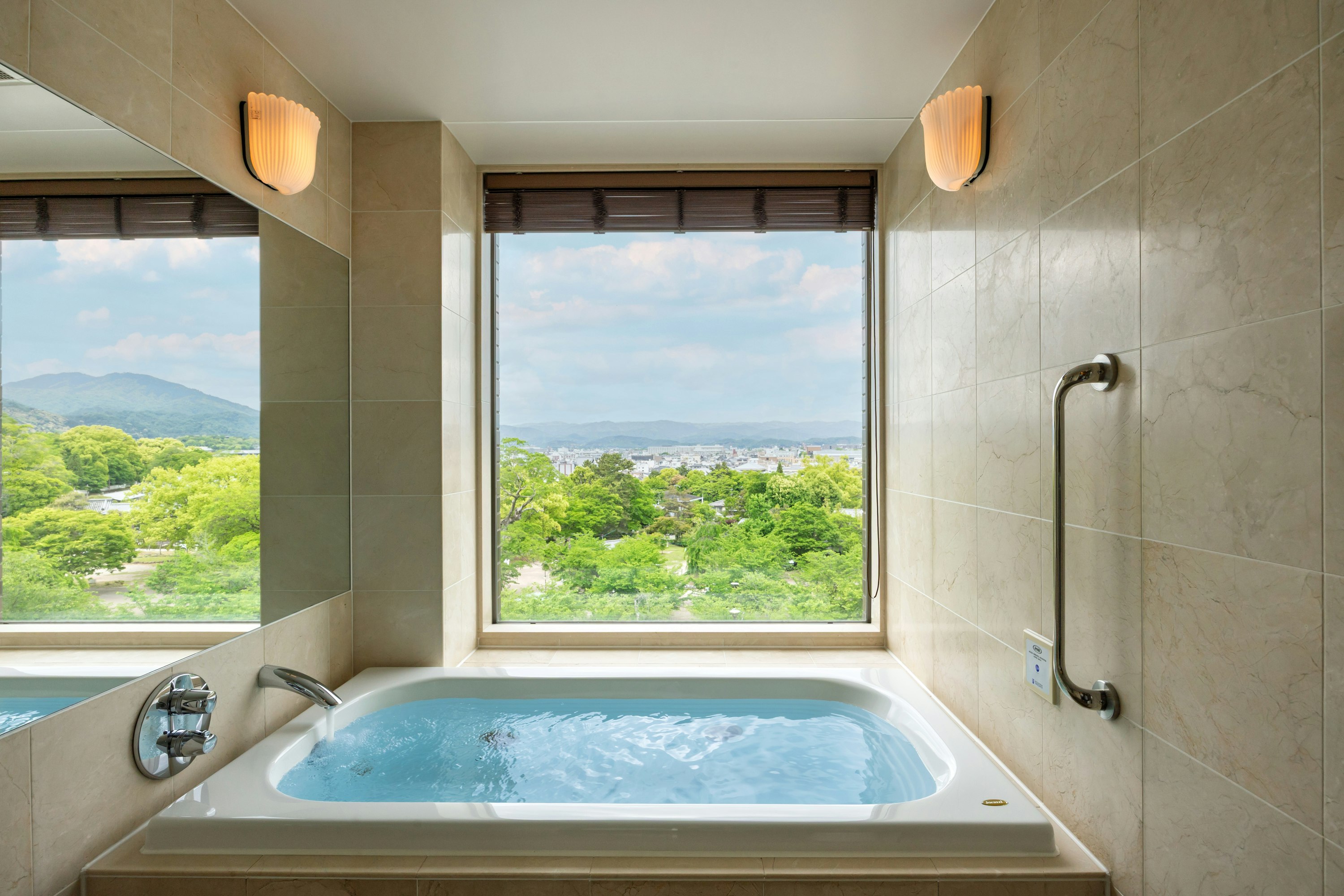 Hotel Chourakukan 20/50