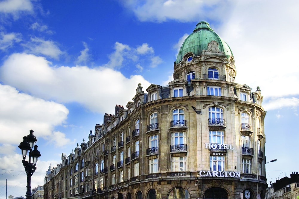 Hotel Carlton 6/70