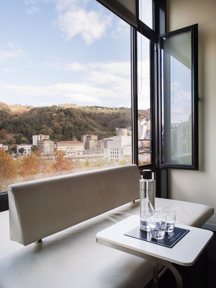 Miro Hotel 6/70