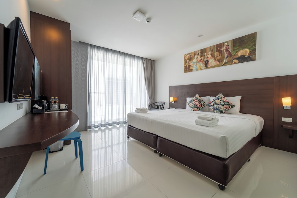 Sea Breeze, Deluxe, Double Bed