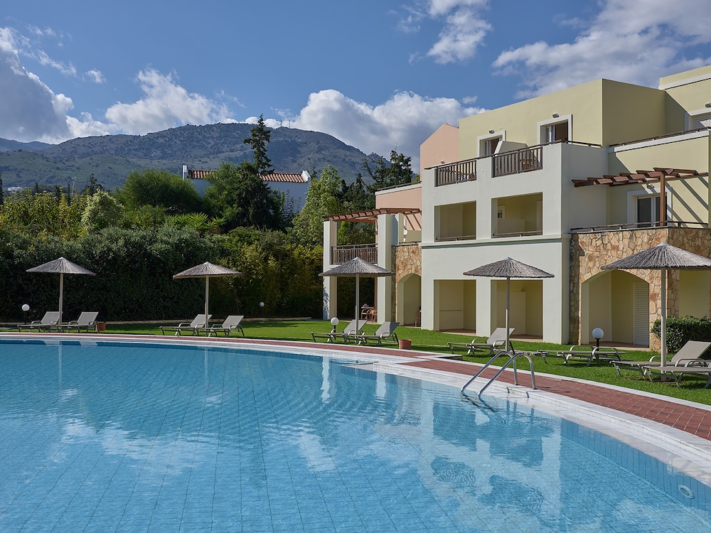 Pilot Beach Resort in Apokoronas