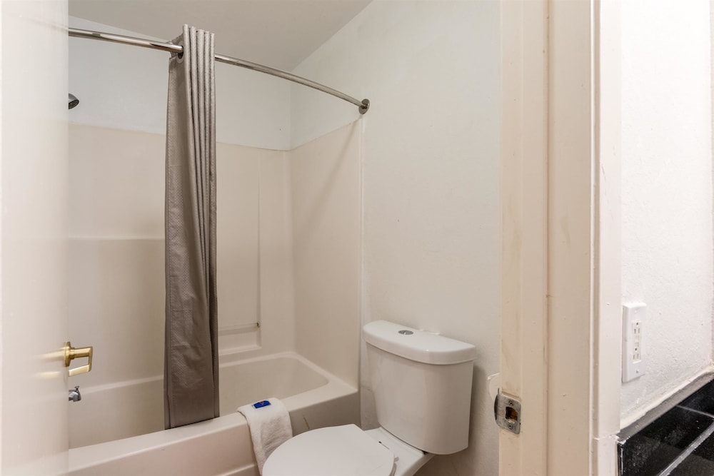 Motel6 Seguin, TX 49/53