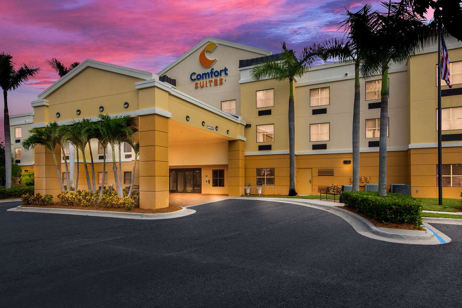 Comfort Suites Vero Beach I-95 1/17