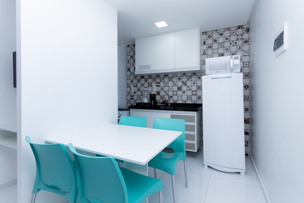 Porto Sol Flats By Aft 23/59