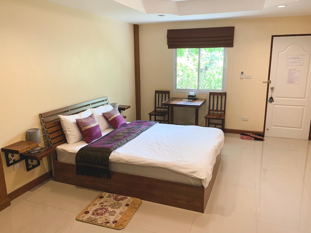 Baan Sooksiri Bangsaray 30/58