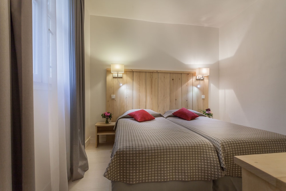 Hotel Le Compostelle 12/43