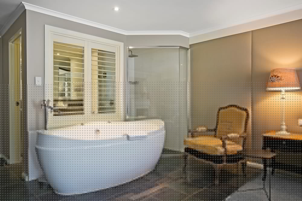 Best Western Sanctuary Inn 38/54
