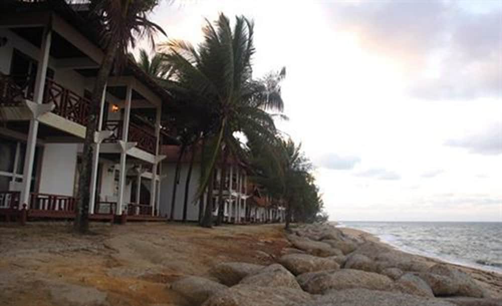 Sutra Beach Resort Spa 49/53