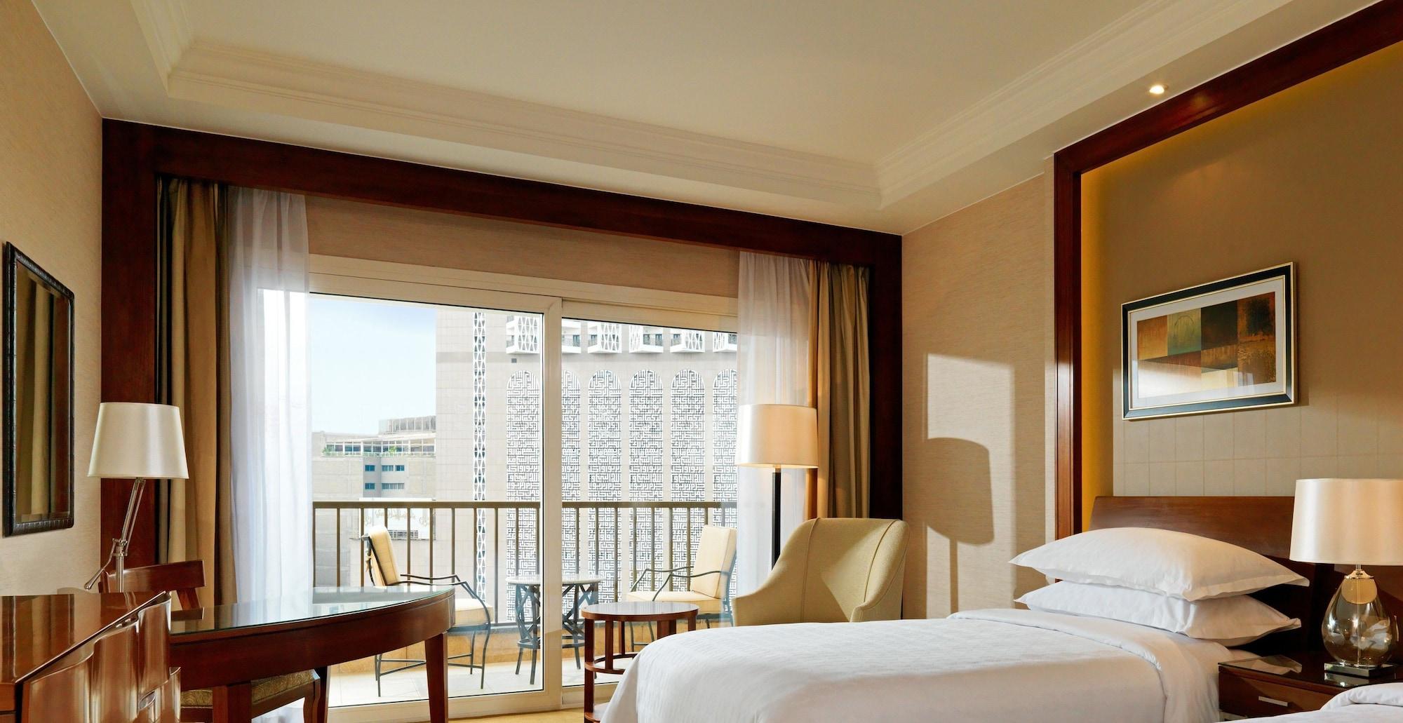 Deluxe, City View