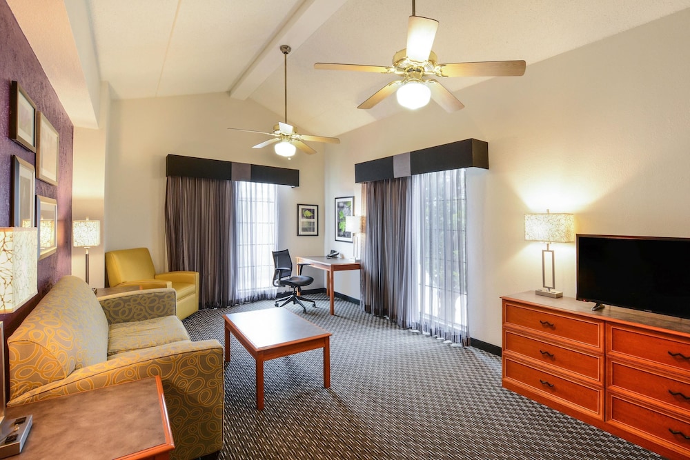 Quality Inn & Suites North Charleston Ashley Phosphate 33/50